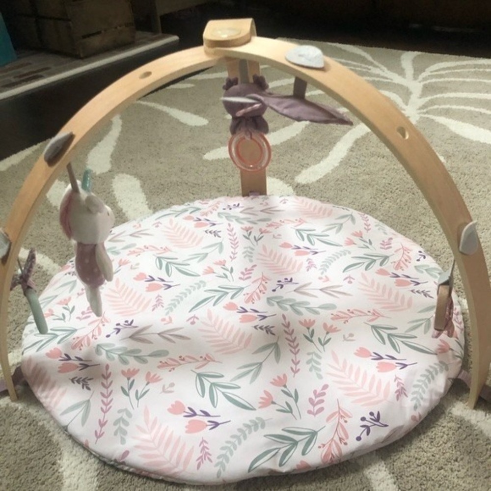 Ingenuity Cozy Spot Reversible Duvet Activity Gym / Play Mat Girls Pink